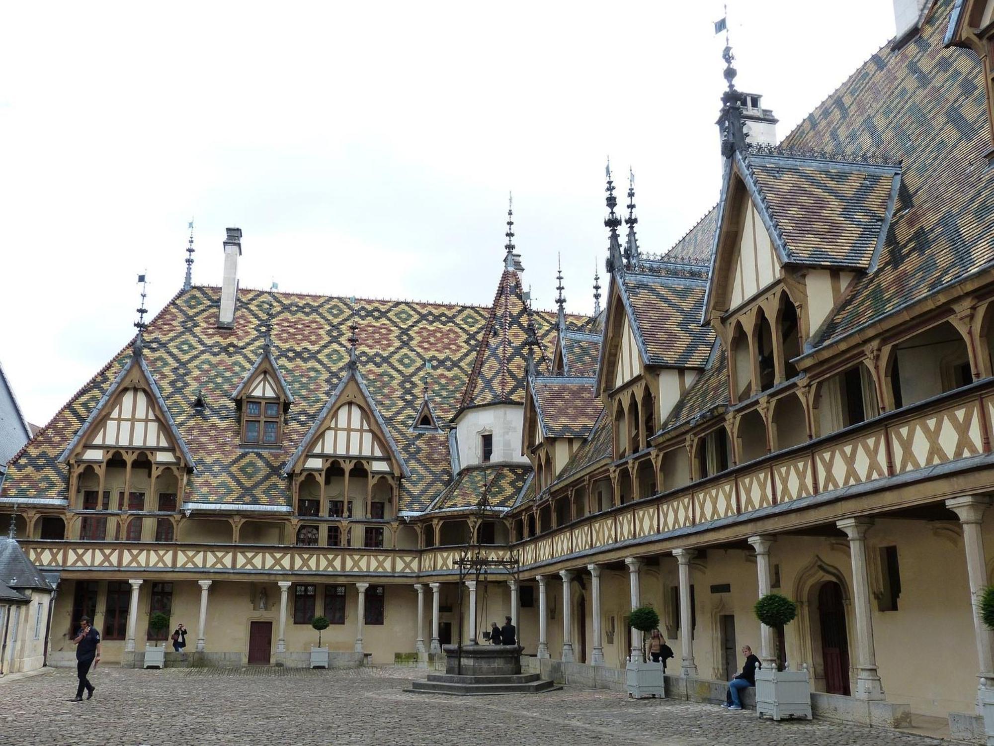 Voco Beaune , Cite Des Vins By Ihg מראה חיצוני תמונה