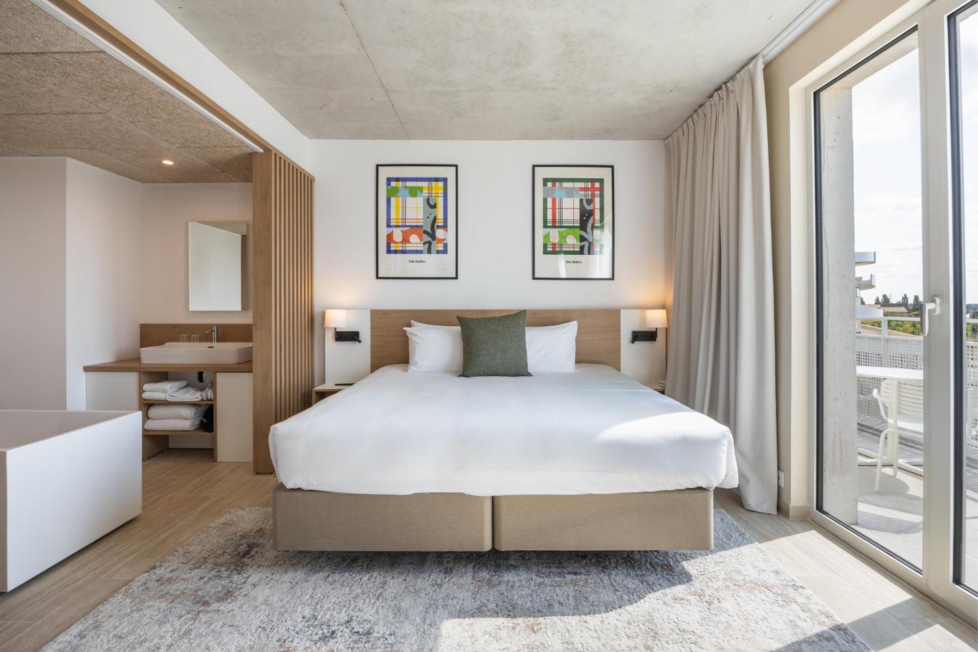 Voco Beaune , Cite Des Vins By Ihg מראה חיצוני תמונה